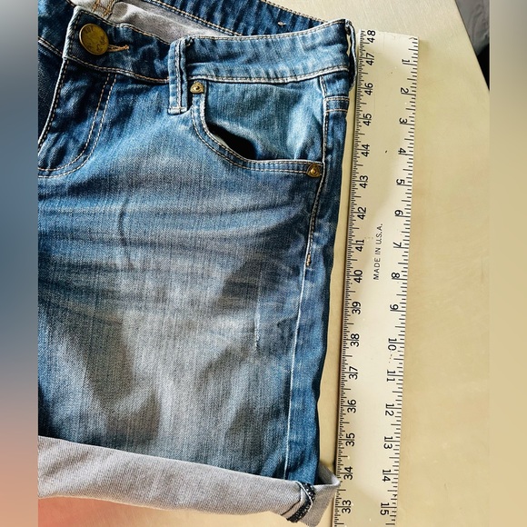 Kut From The Kloth Catherine Mid Rise Boyfriend Short Joyful Wash SZ 2/26 NEW! - Picture 14 of 16